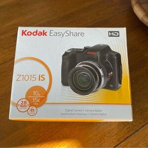 Kodak EasyShare Z1015 IS HD Digital Camera - Black